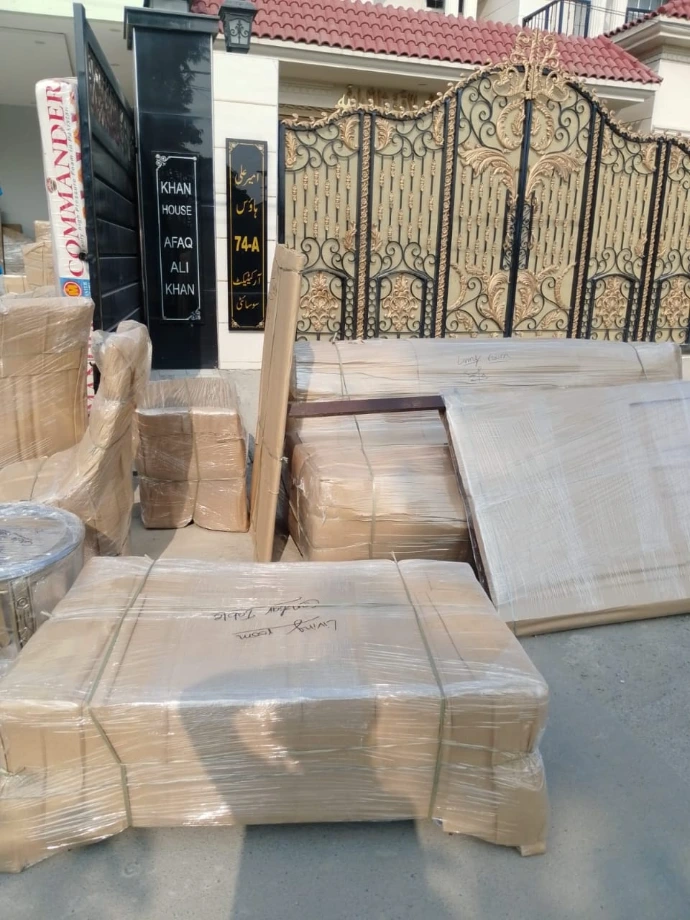 Secured Furniture Packing